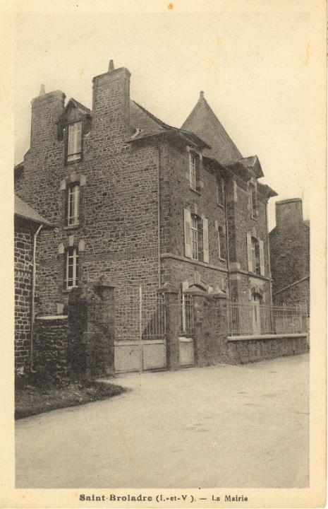 saint-broladre_La nouvelle Mairie.jpg